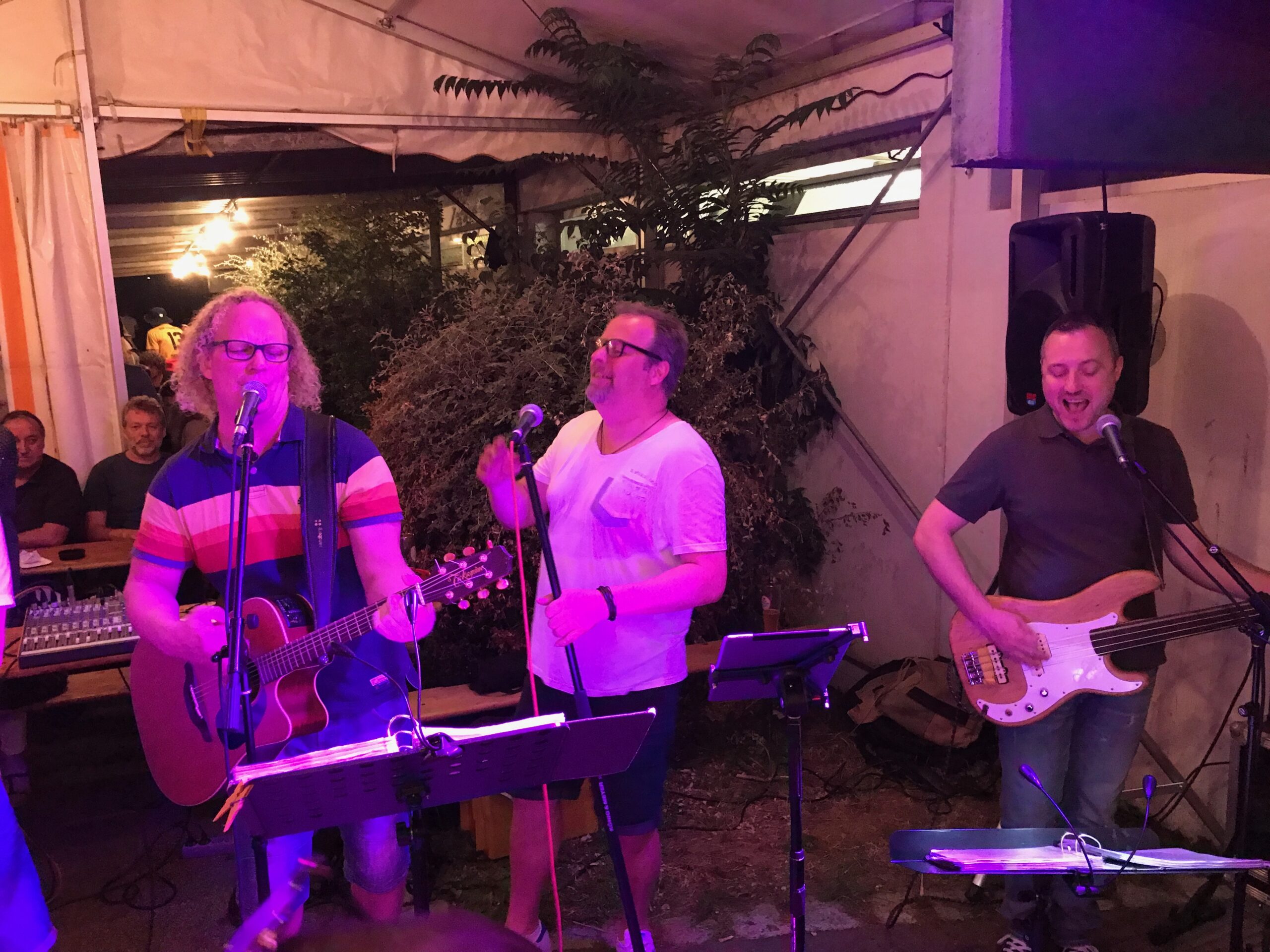 MelloMIX feat. Kim Lange mit Livemusik auf dem Ortsturnier in Fellbach Schmiden